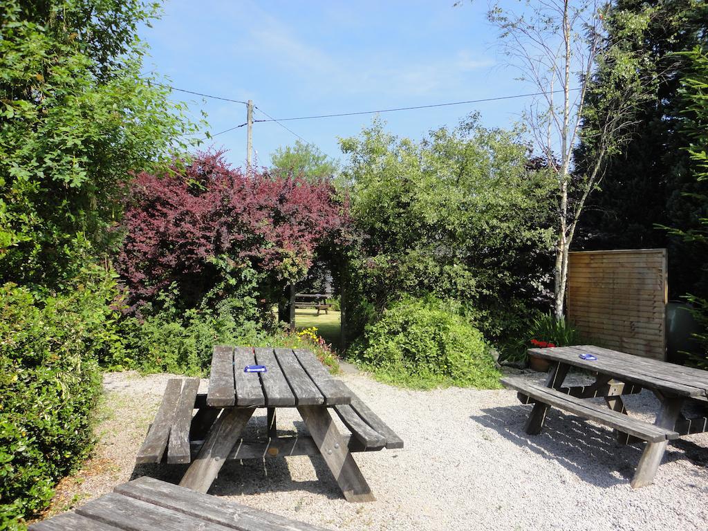 The Eagles Bunkhouse Hostel Penmachno Exterior photo